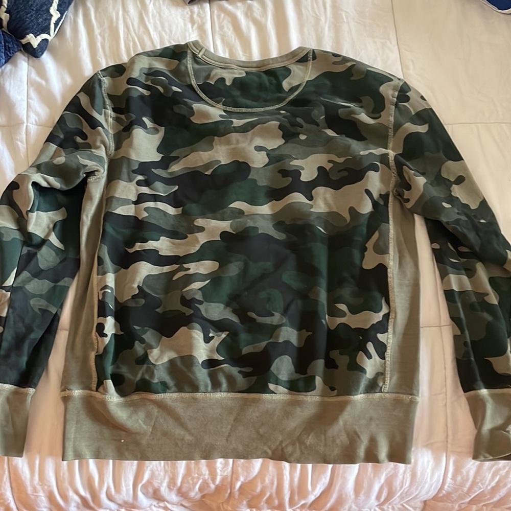 Champion Pullover - image 2